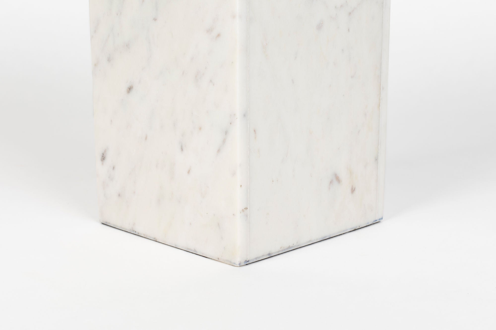 Zuiver Pride White Marble Coned Side Table